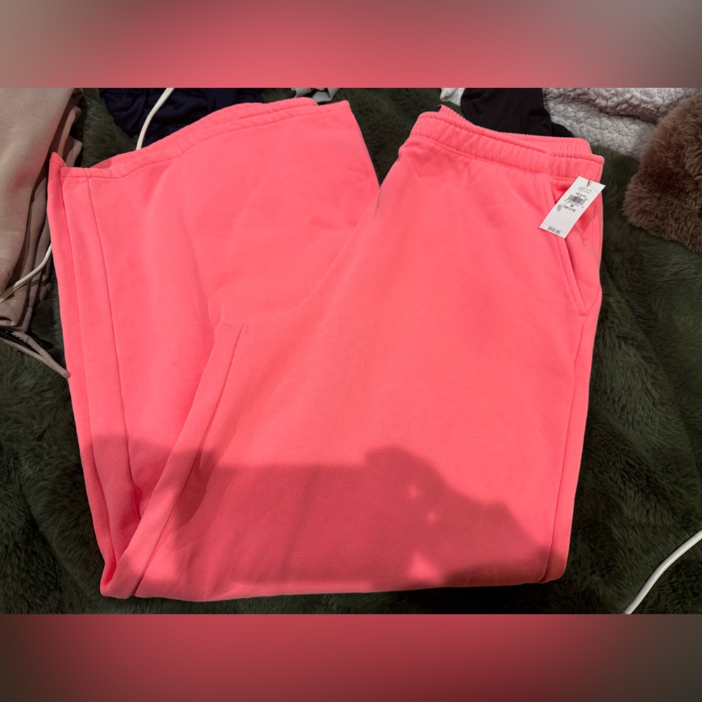 GAP NWT VintageSoft Baggy Sweatpants in Neon Coral RARE
